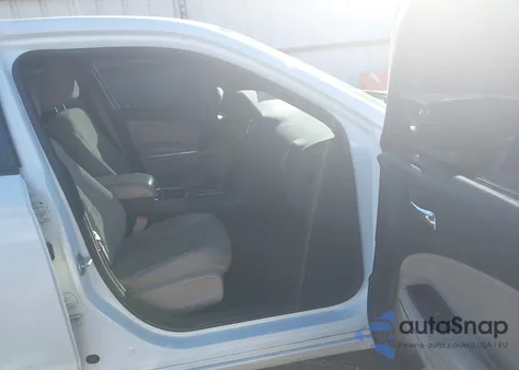 2011 Dodge Charger z USA, uszkodzony, nr VIN 2B3CL3CG9BH612440